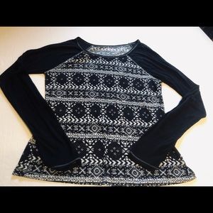 💋Long Sleeved T shirt.  Size L.